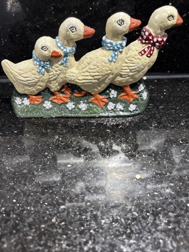 Cast iron family ducks - iron,