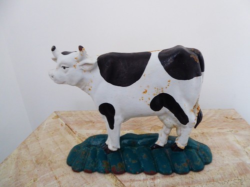 Vintage cast iron cow - vintage,