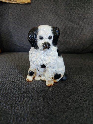 Vintage cast iron - iron, dog