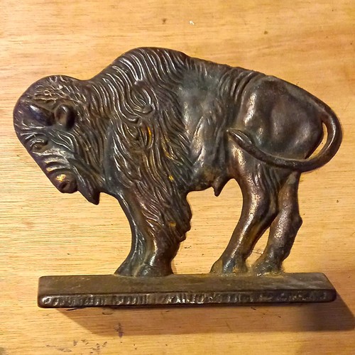Cast iron buffalo bison - iron, buffalo/bison