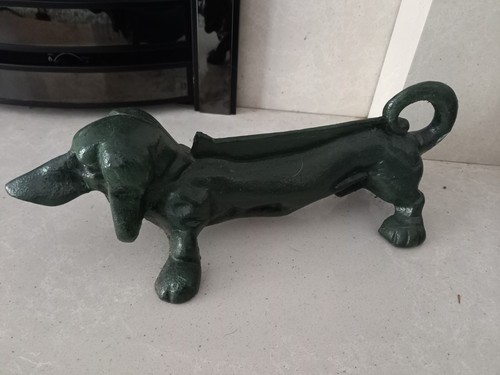 Vintage cast iron dachshund - iron,