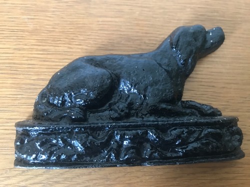 Vintage cast iron black - cast,
