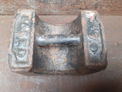 Vintage 7lb cast iron weight