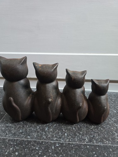 Vintage looking cats cast - 4,