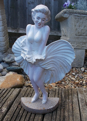 Vintage heavy cast iron - vintage,