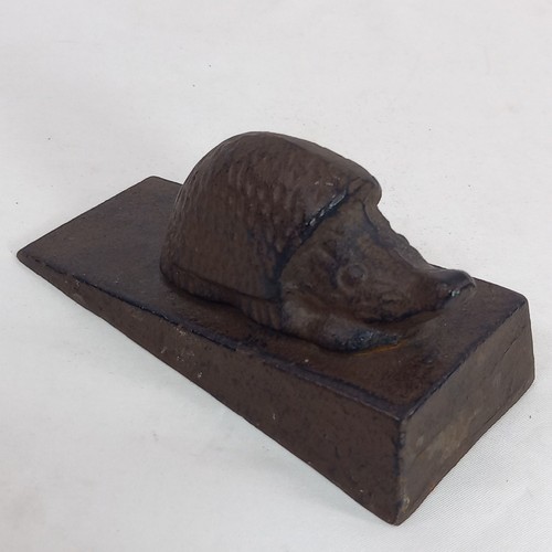 Cast iron hedgehog door - cast,