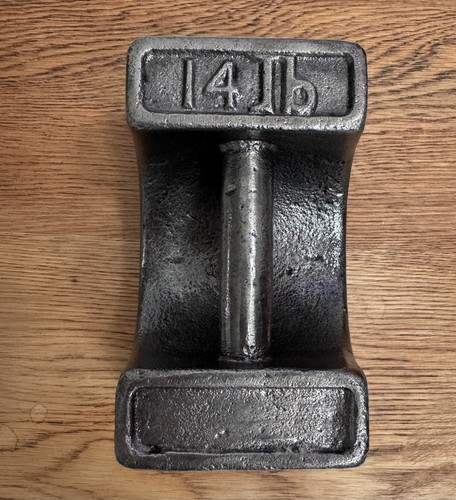 Vintage cast iron lb - cast,