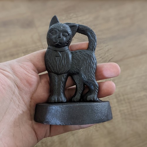 Cat cast iron metal - iron,