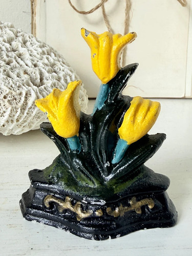 Vintage cast iron - cast,