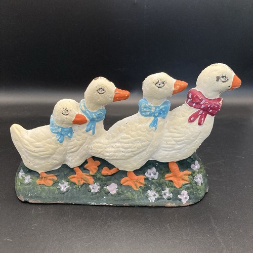 Cast iron ducks doorstop - cast,